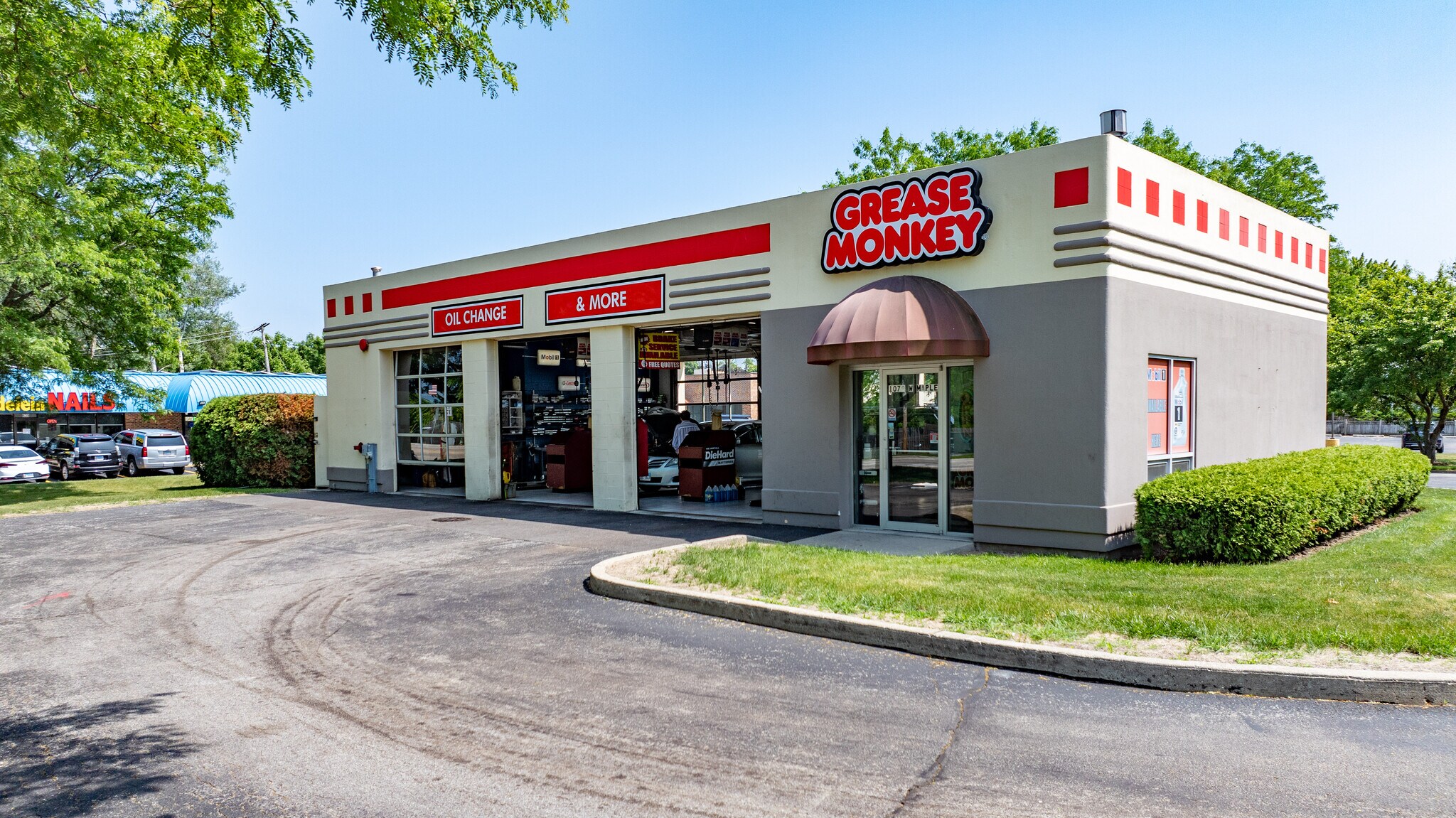 1079 W Maple Ave, Mundelein, IL for sale Building Photo- Image 1 of 1