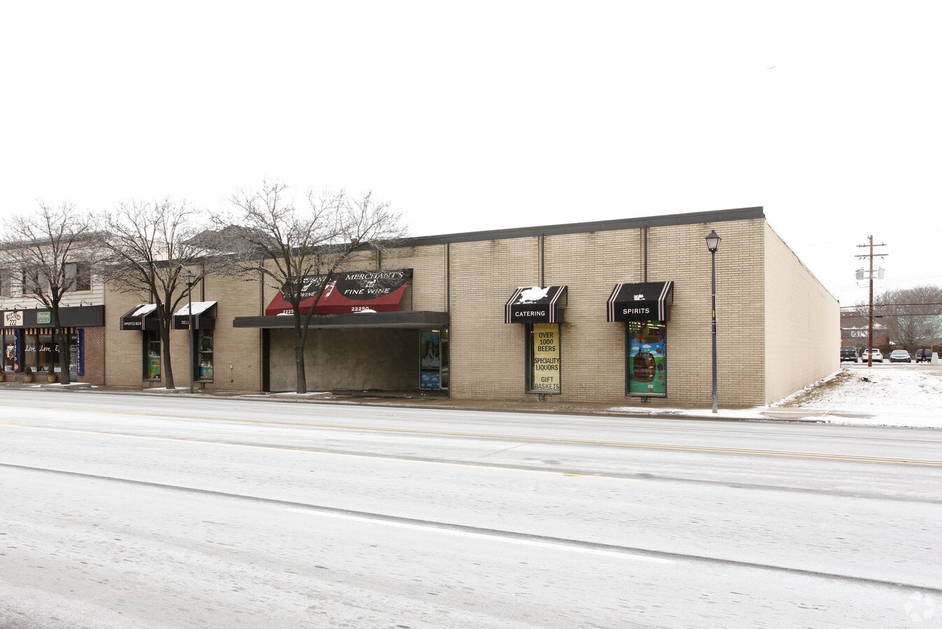 22250 Michigan Ave, Dearborn, MI 48124