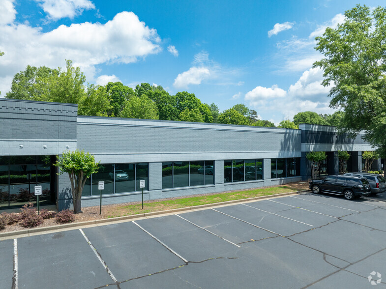 3155 Royal Dr, Alpharetta, GA for lease - Building Photo - Image 2 of 8