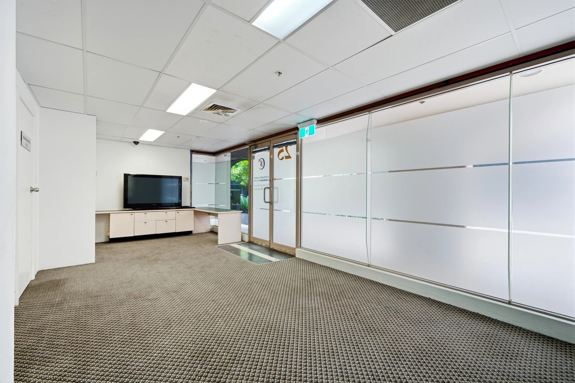 17-25 Spring St, Arncliffe for lease Interior Photo- Image 1 of 4