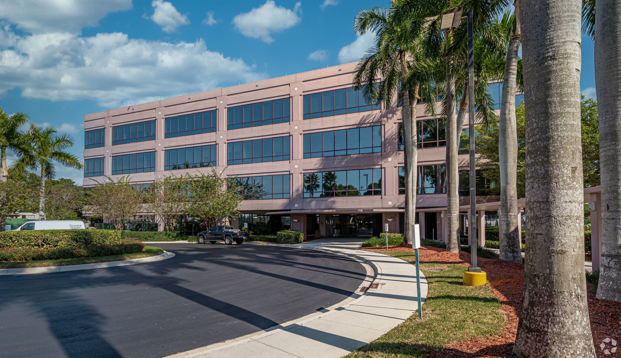 6505 Blue Lagoon Dr, Miami, Fl 33126 - 6505 Waterford Office 