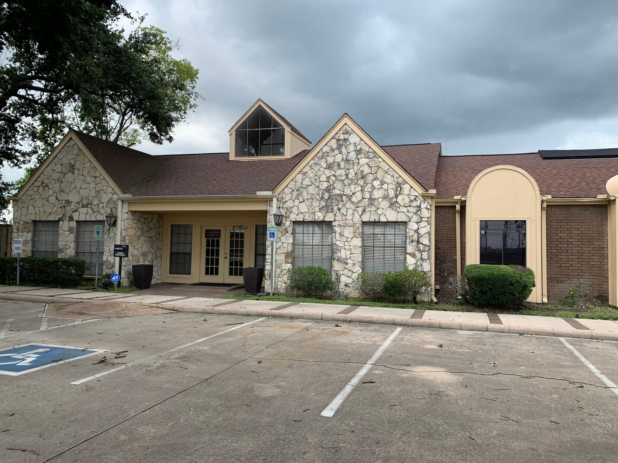 11111 Jones Rd, Houston, TX for sale Building Photo- Image 1 of 1