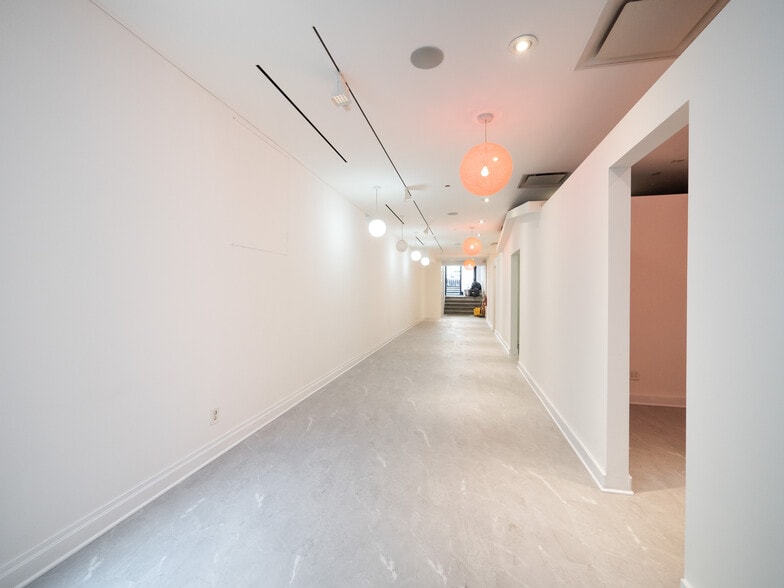 50 W 86th St, New York, NY for lease - Building Photo - Image 1 of 13