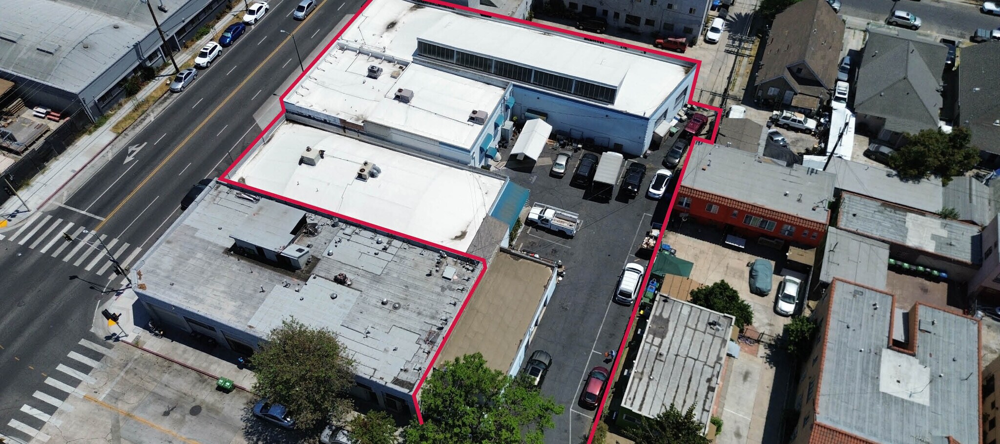 3-Building Complex, Secured Fenced Yard portfolio of 3 properties for sale on LoopNet.com Building Photo- Image 1 of 2