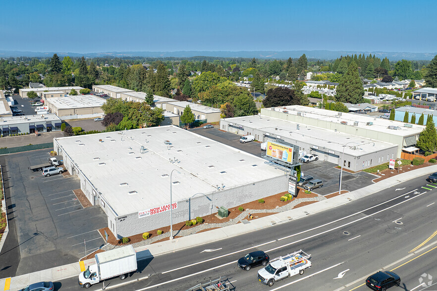 21785 SW Tualatin Valley Hwy, Hillsboro, OR for lease - Aerial - Image 3 of 4