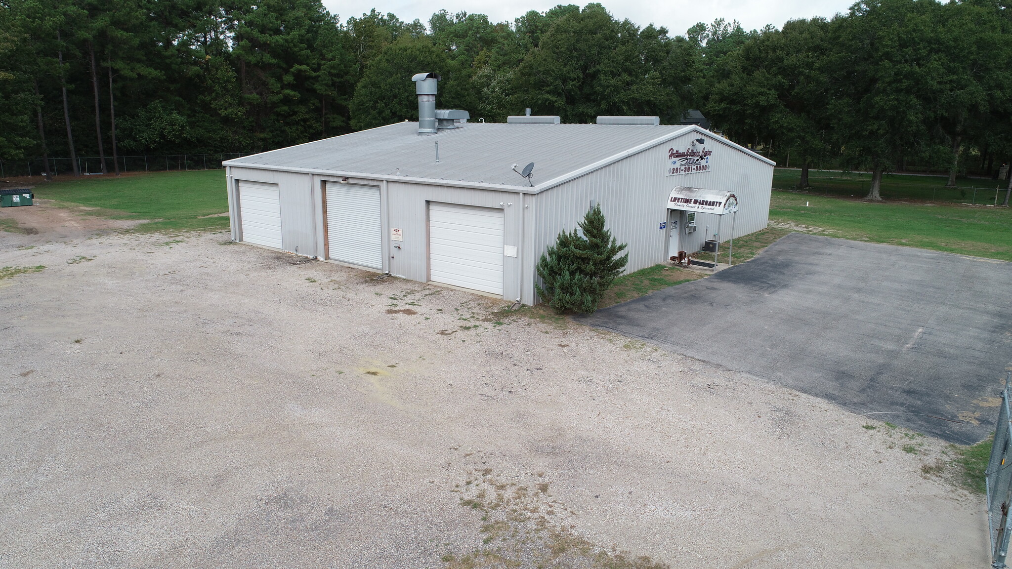 30737 Huffman Cleveland Rd, Huffman, TX for lease Primary Photo- Image 1 of 30