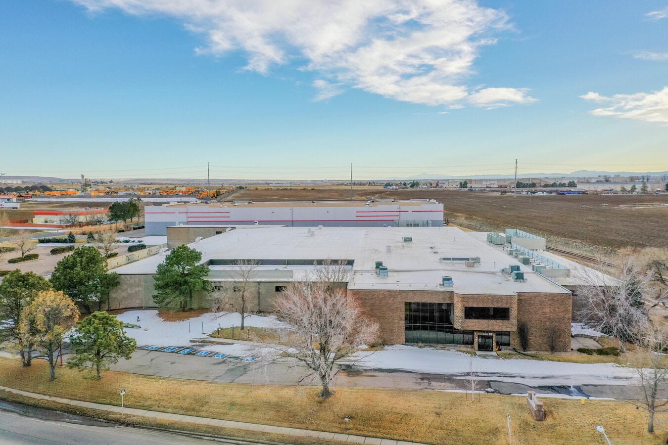 21000 E 32nd Pky, Aurora, CO 80011 | LoopNet
