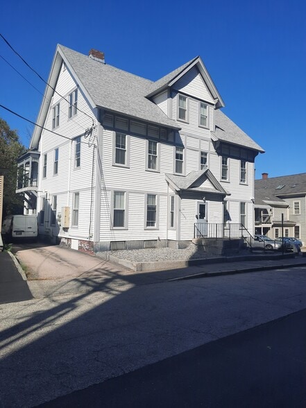 4-6 Fayette St, Concord, NH for sale - Primary Photo - Image 1 of 8