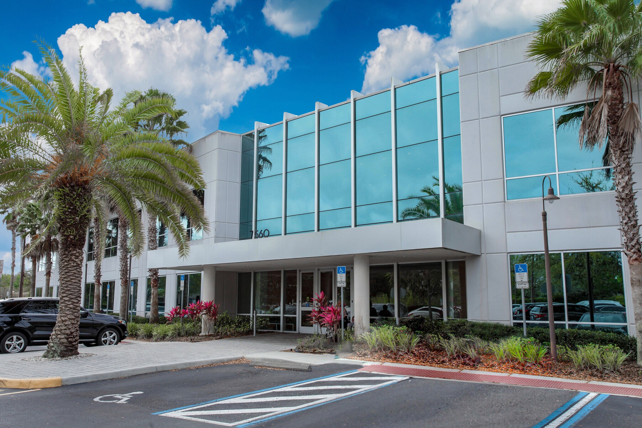 7560 Red Bug Lake Rd, Oviedo, FL for lease Building Photo- Image 1 of 13