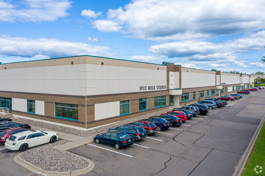 1987-2071 Gateway Blvd, Arden Hills, MN for sale - Building Photo - Image 1 of 1