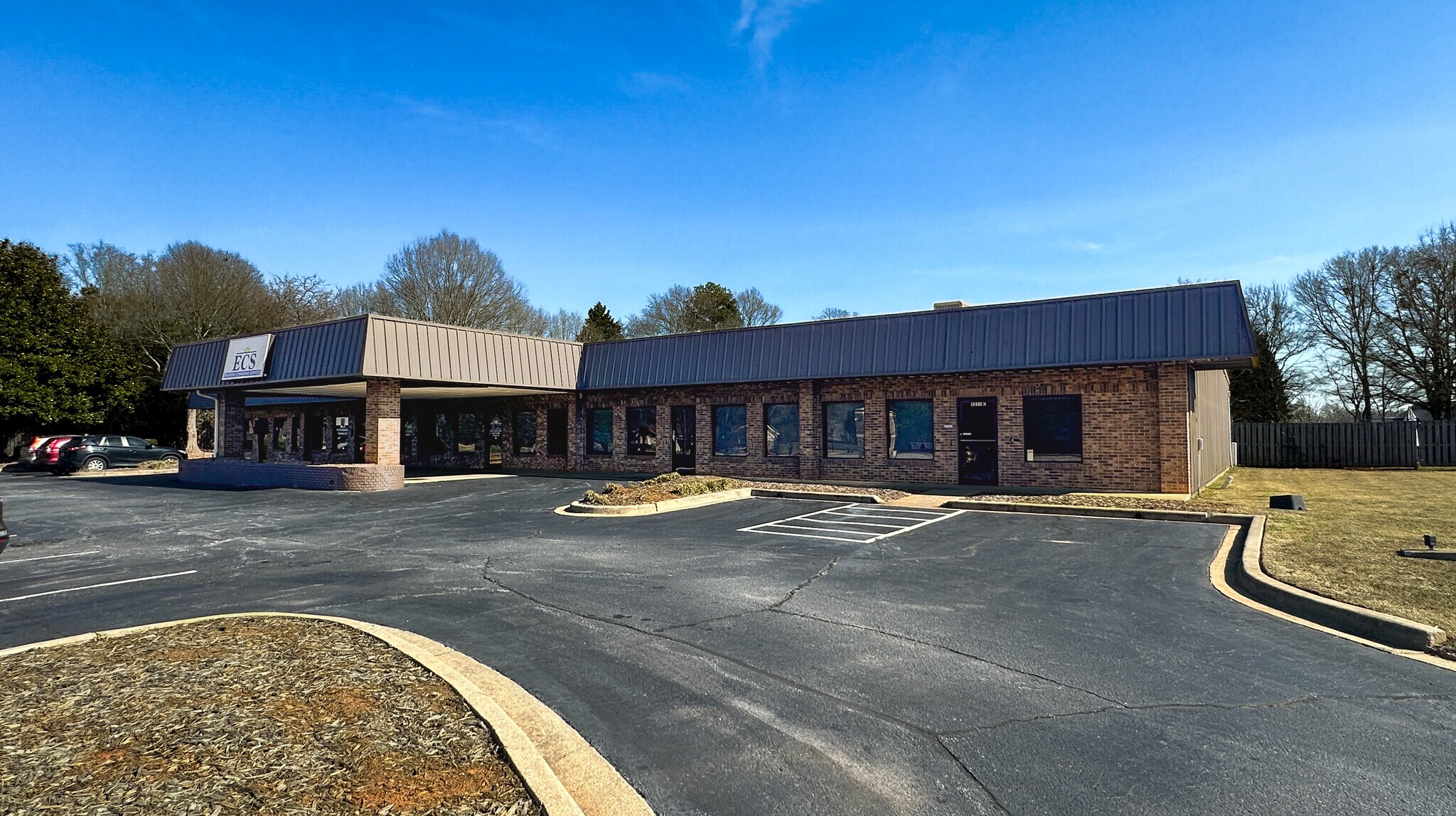 3211 Reidville Rd, Spartanburg, SC for lease Interior Photo- Image 1 of 3