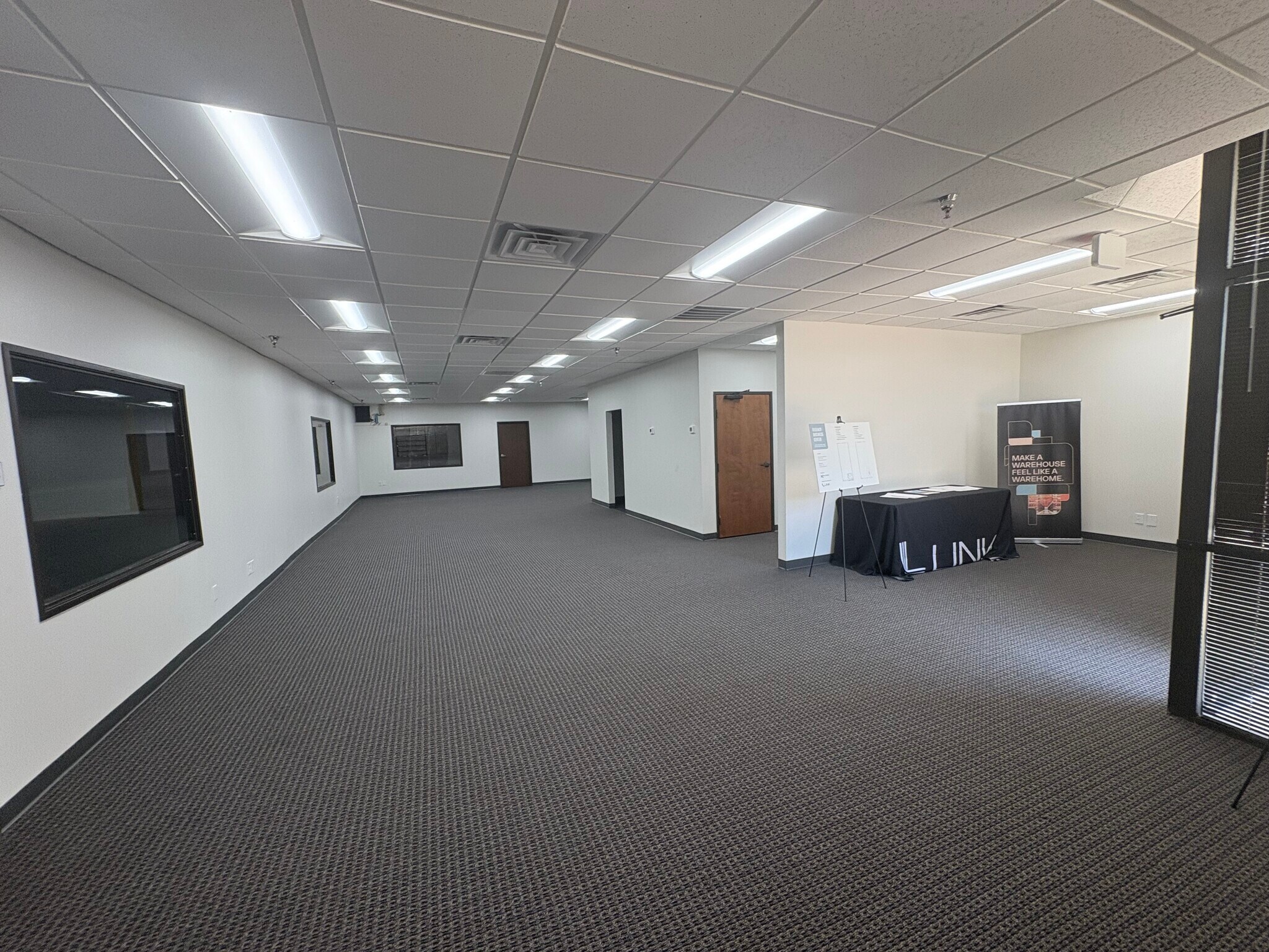 2740-2760 Regency Dr, Grand Prairie, TX for lease Interior Photo- Image 1 of 3