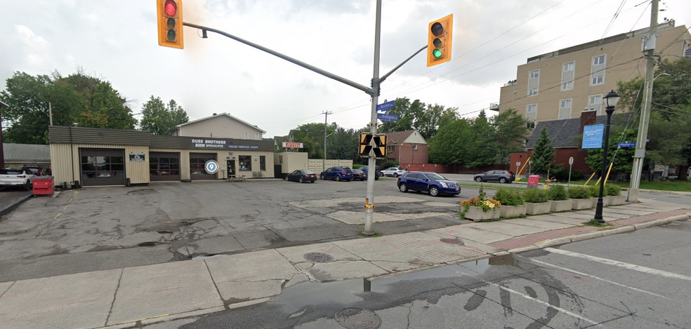 1380 Wellington St W, Ottawa, ON for sale - Building Photo - Image 2 of 23