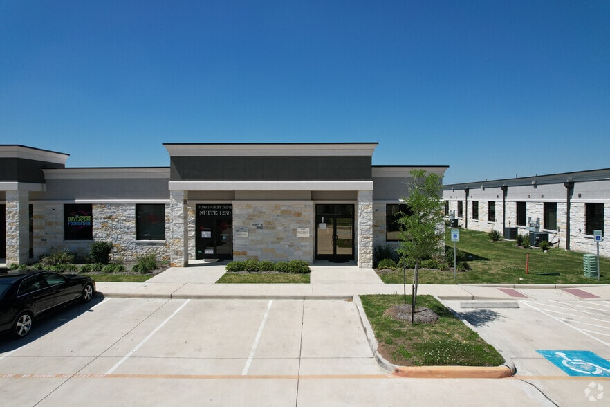 3129 Kingsley Dr, Pearland, TX for lease - Building Photo - Image 1 of 10