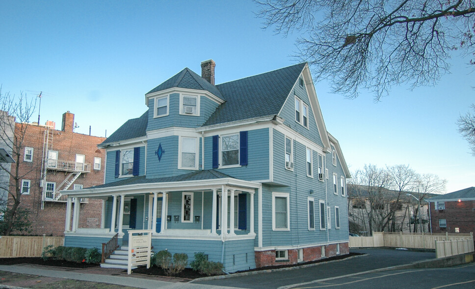 92-94 Church St, Montclair, NJ for lease - Primary Photo - Image 1 of 3