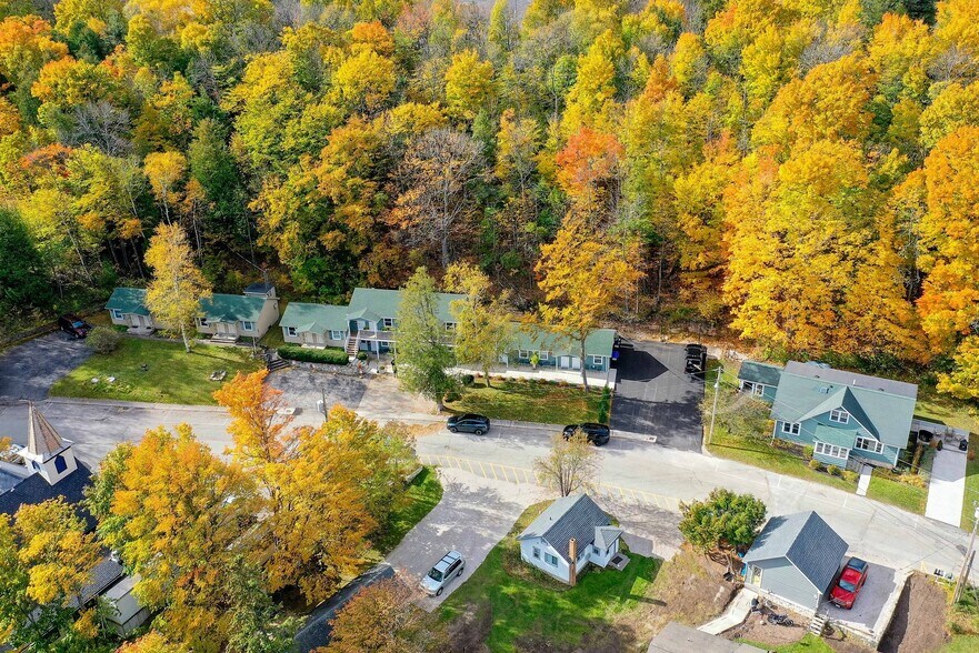 10631 Bluffside, Sister Bay, WI 54234 SwedeInn