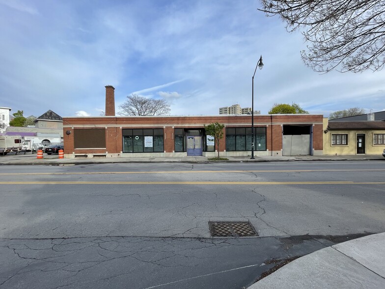 46 Mount Hope Ave, Rochester, NY for sale - Building Photo - Image 1 of 1