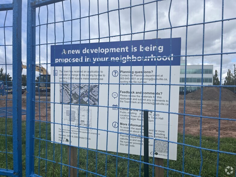 2350 Bristol Cir, Oakville, ON for lease - Building Photo - Image 3 of 3