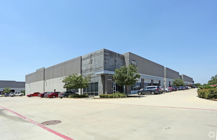 3710 W Royal Ln, Irving, TX for sale - Building Photo - Image 1 of 1