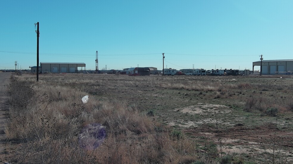 1506 CR-1103, Midland, TX for sale - Building Photo - Image 2 of 15