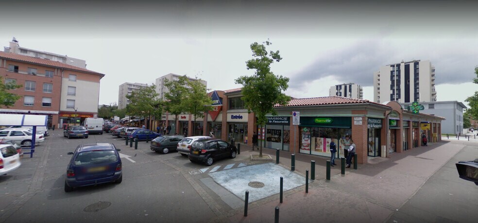 4 Place Genevieve Anthonioz De Gaulle, Toulouse for lease - Building Photo - Image 1 of 5