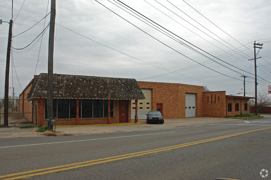 1837-1847 NW 5th St, Oklahoma City, OK for lease - Primary Photo - Image 1 of 7