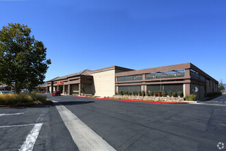 32231-32291 Mission Trail Rd, Lake Elsinore, CA for lease Building Photo- Image 2 of 6