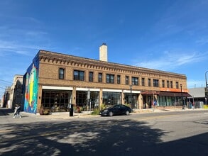 1432 W 31st St, Minneapolis, MN for lease Building Photo- Image 1 of 14