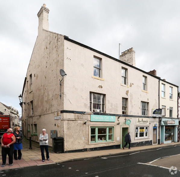 1-1a Battle Hill, Hexham for sale - Primary Photo - Image 1 of 1