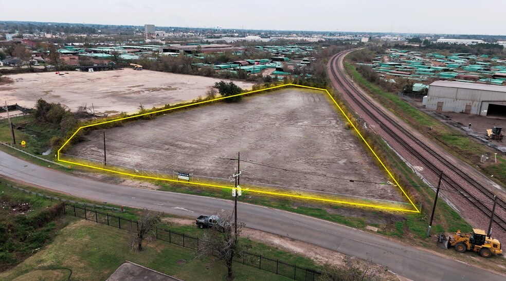 1500 Miles Street, Houston, TX for sale - Building Photo - Image 3 of 7