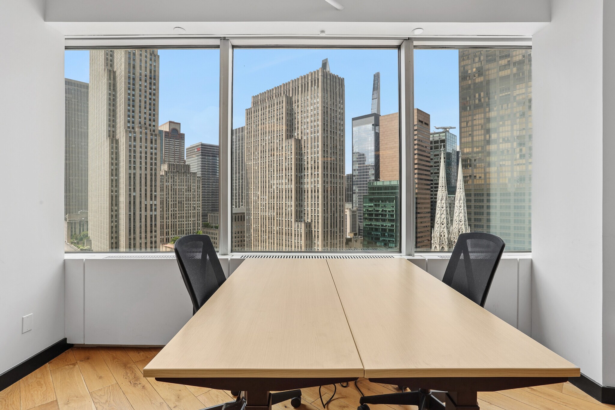 12 E 49th St, New York, NY for lease Interior Photo- Image 1 of 4