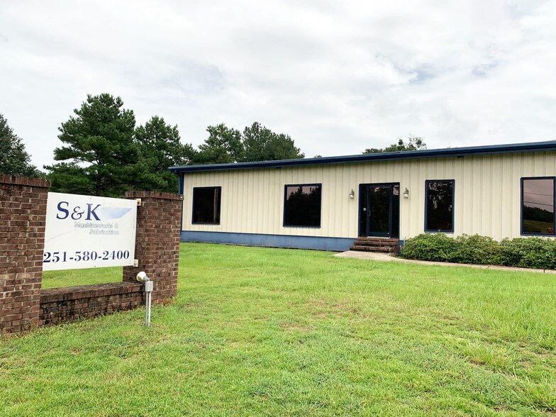 40850 Pine Grove Rd, Bay Minette, AL for sale - Building Photo - Image 1 of 1