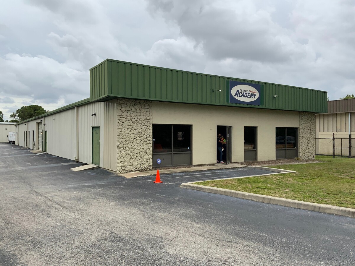 59605968 Lakehurst Dr, Orlando, FL 32819