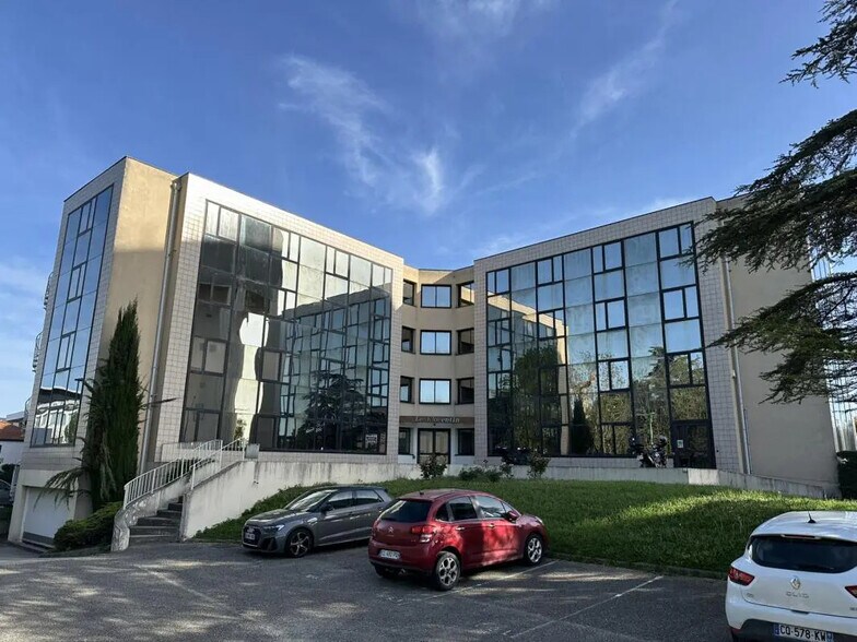 71 Chemin Du Moulin Carron, Écully for lease - Building Photo - Image 3 of 5