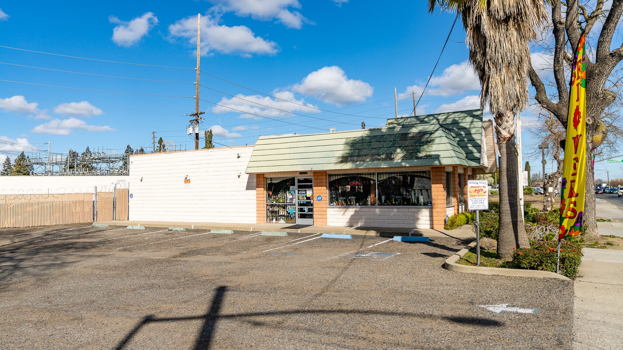 1529 Coffee Rd, Modesto, CA 95355 Retail for Sale