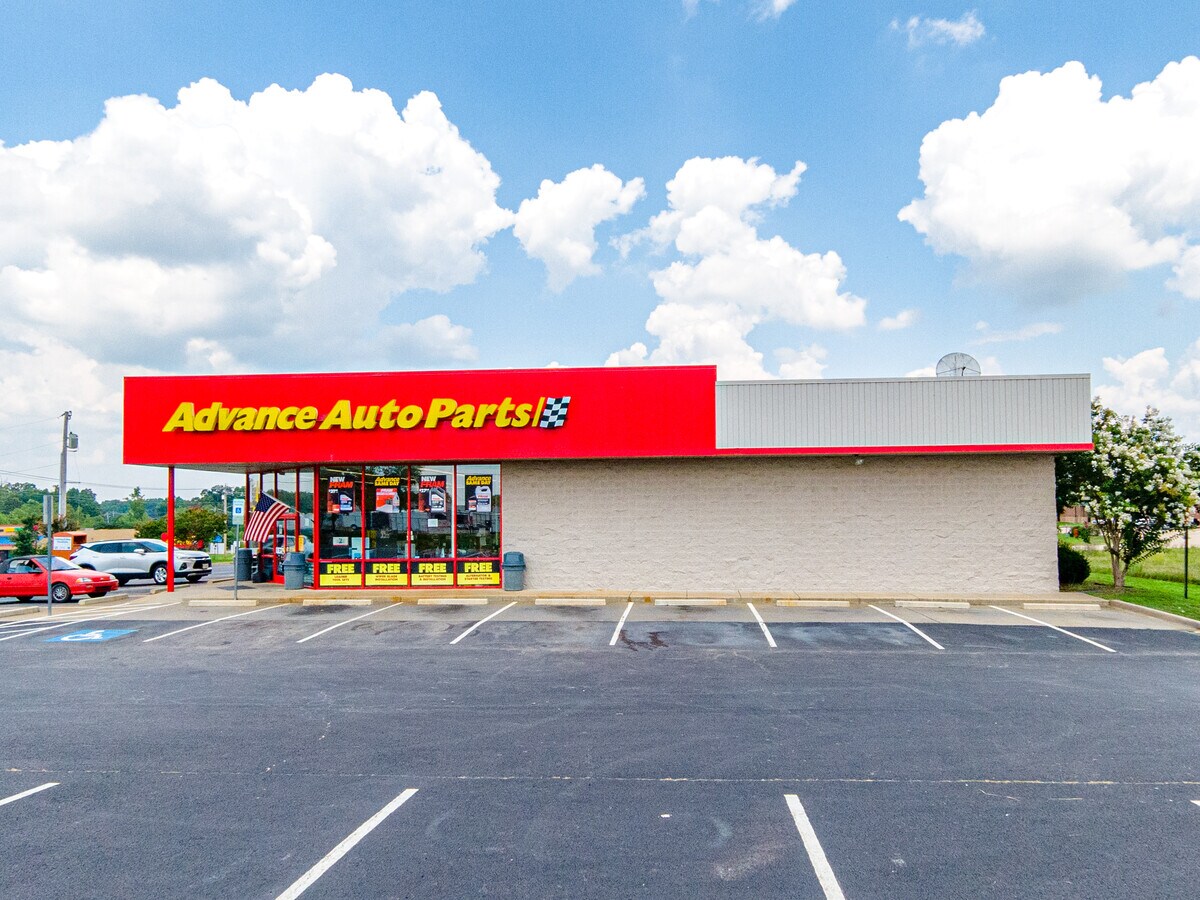 3680 Dave Ward Dr, Conway, AR 72034