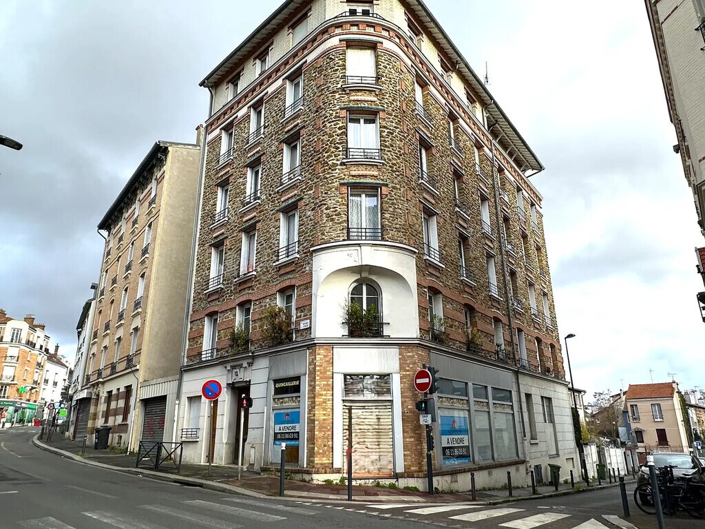 Vente Commerce 122 m² - Photo 1