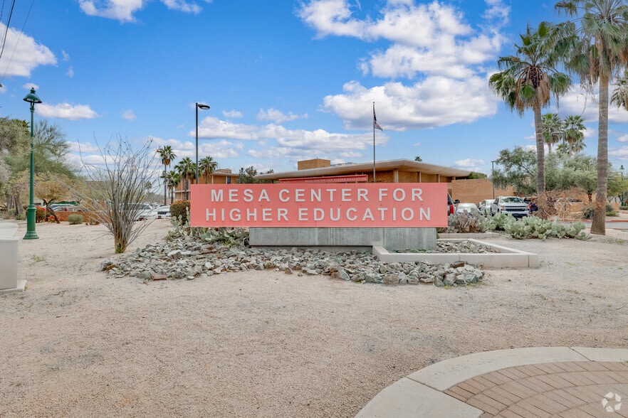 245 W 2nd St, Mesa, AZ for lease - Building Photo - Image 2 of 23