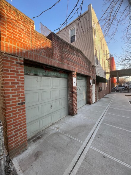 2693 Fulton St, Brooklyn, NY for sale - Building Photo - Image 2 of 6