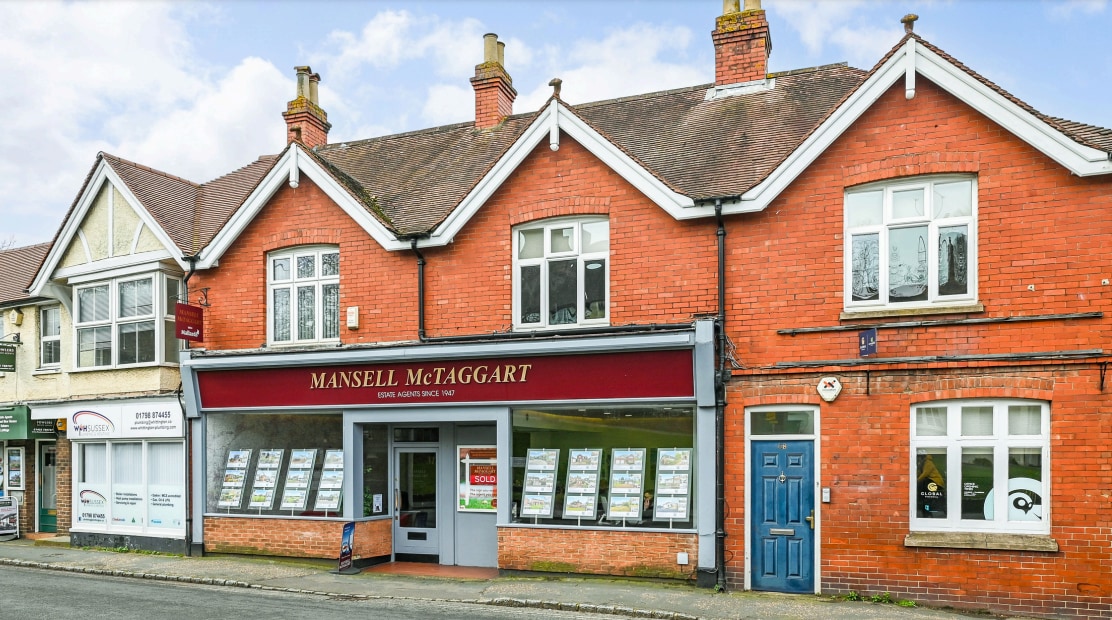 68-70 High St, Billingshurst for sale Building Photo- Image 1 of 1