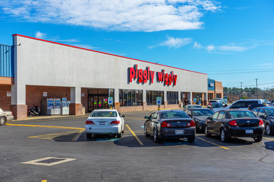 1003-1025 Broad St, Sumter, SC for lease - Building Photo - Image 1 of 8