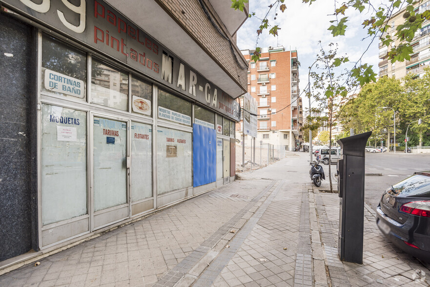 Calle Infanta Mercedes, 87-89, Madrid, Madrid for sale - Interior Photo - Image 1 of 1