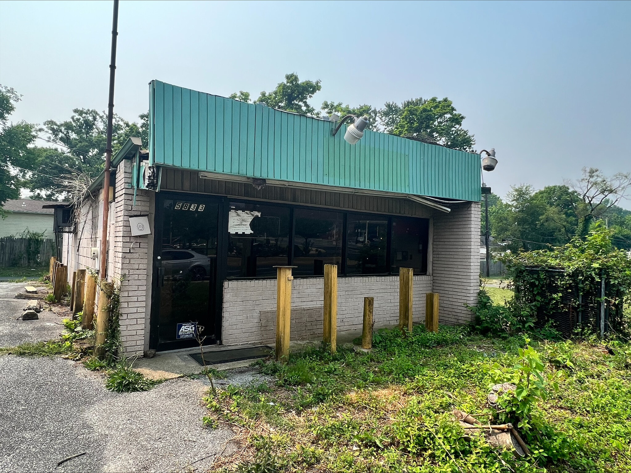 5825-5837 Martin Luther King Jr Hwy portfolio of 5 properties for sale on LoopNet.com Building Photo- Image 1 of 11