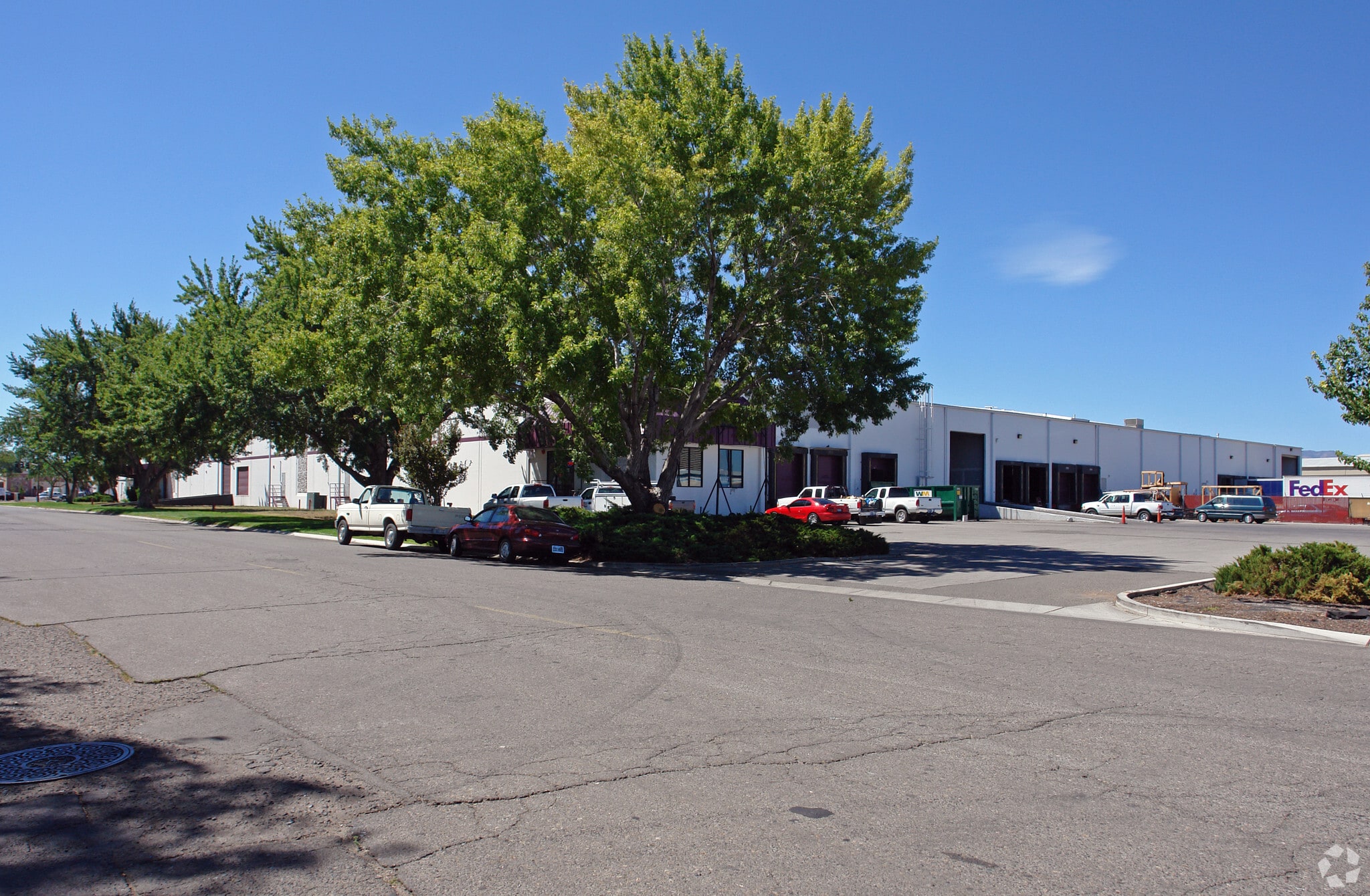 1425-1475 Linda Way, Sparks, NV for sale Primary Photo- Image 1 of 1