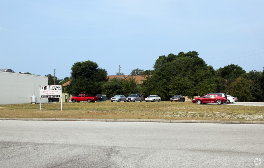 12121 Little Rd, Hudson, FL for sale - Primary Photo - Image 1 of 1