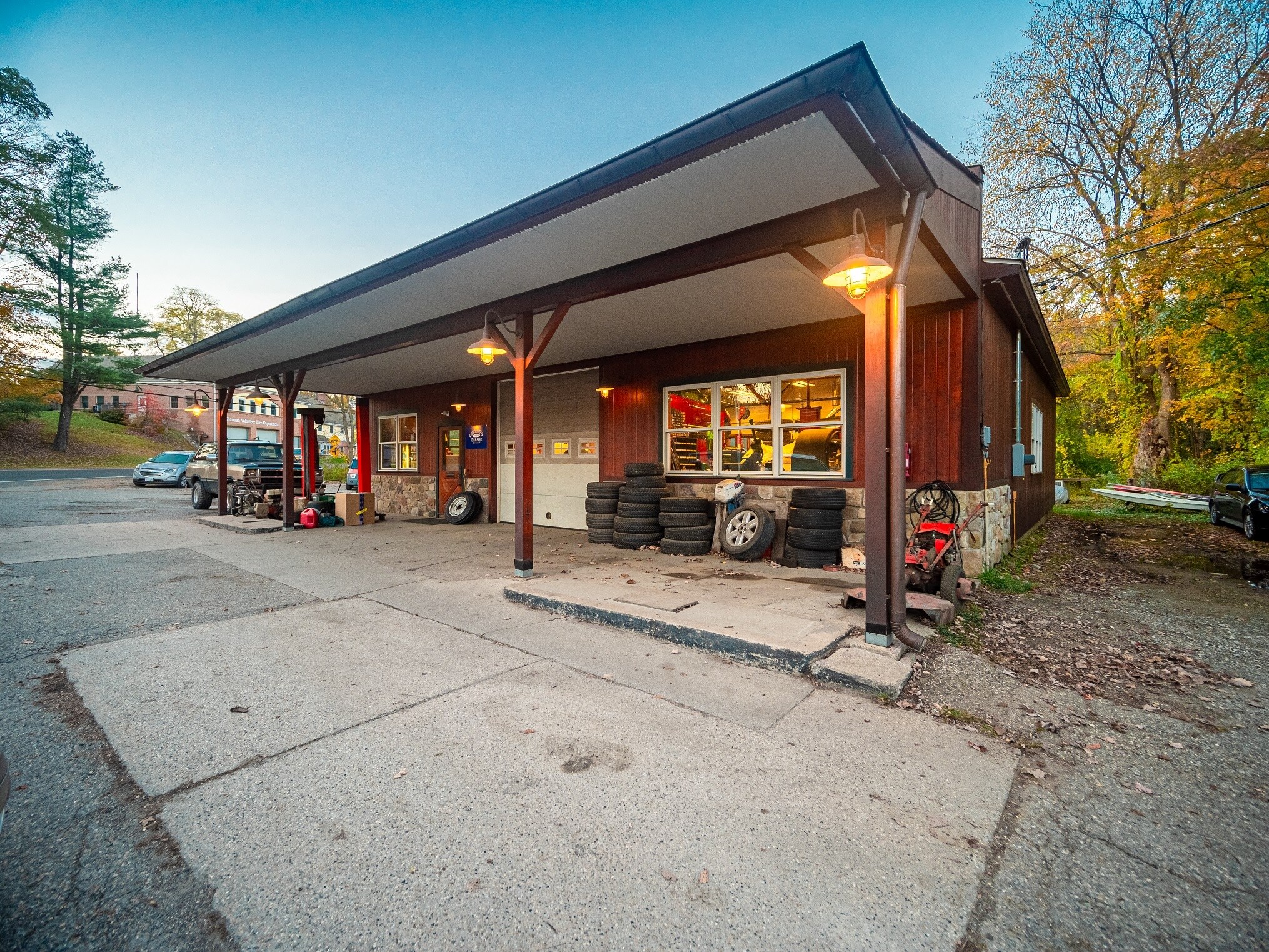 2 Route 39 N, Sherman, CT for sale Primary Photo- Image 1 of 1