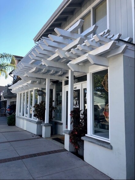 321 Capitola Ave, Capitola, CA for lease - Building Photo - Image 3 of 6