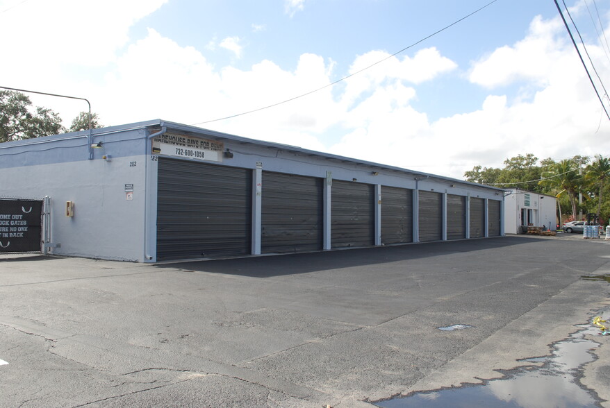 272 NW 1st St, Deerfield Beach, FL for lease - Building Photo - Image 1 of 3