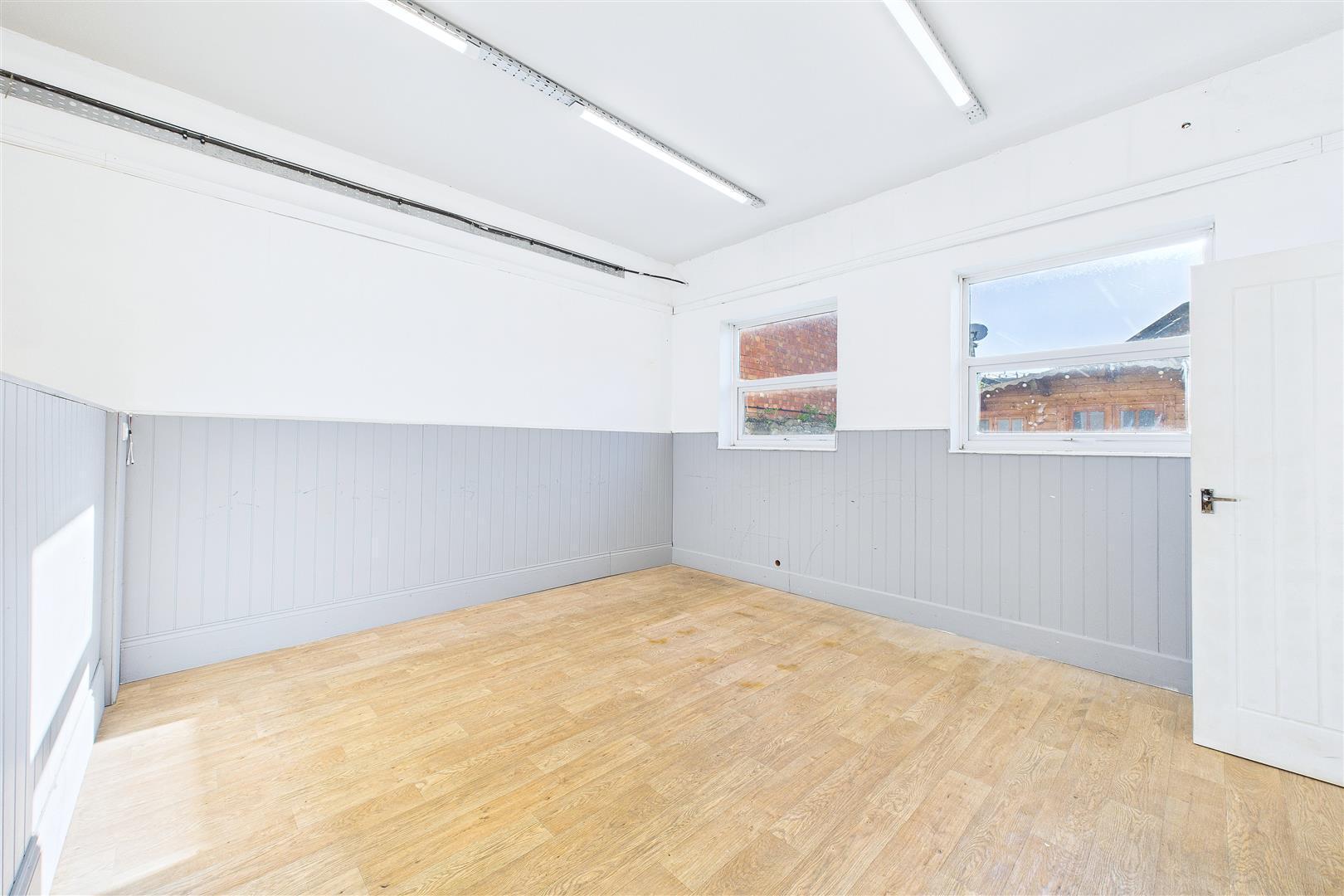 22-22B Old Church Rd, Clevedon for lease Interior Photo- Image 1 of 3
