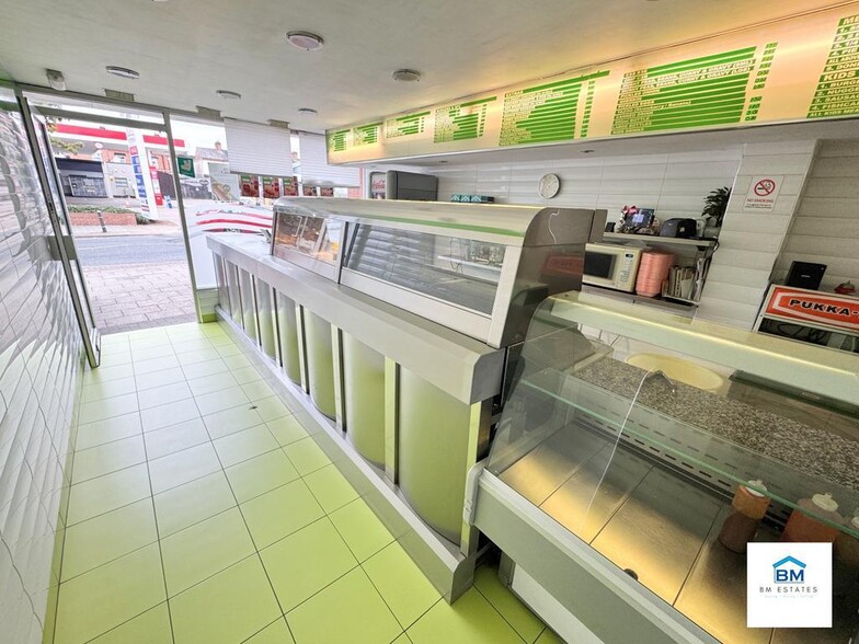 184 Fosse Rd N, Leicester for sale - Building Photo - Image 3 of 14